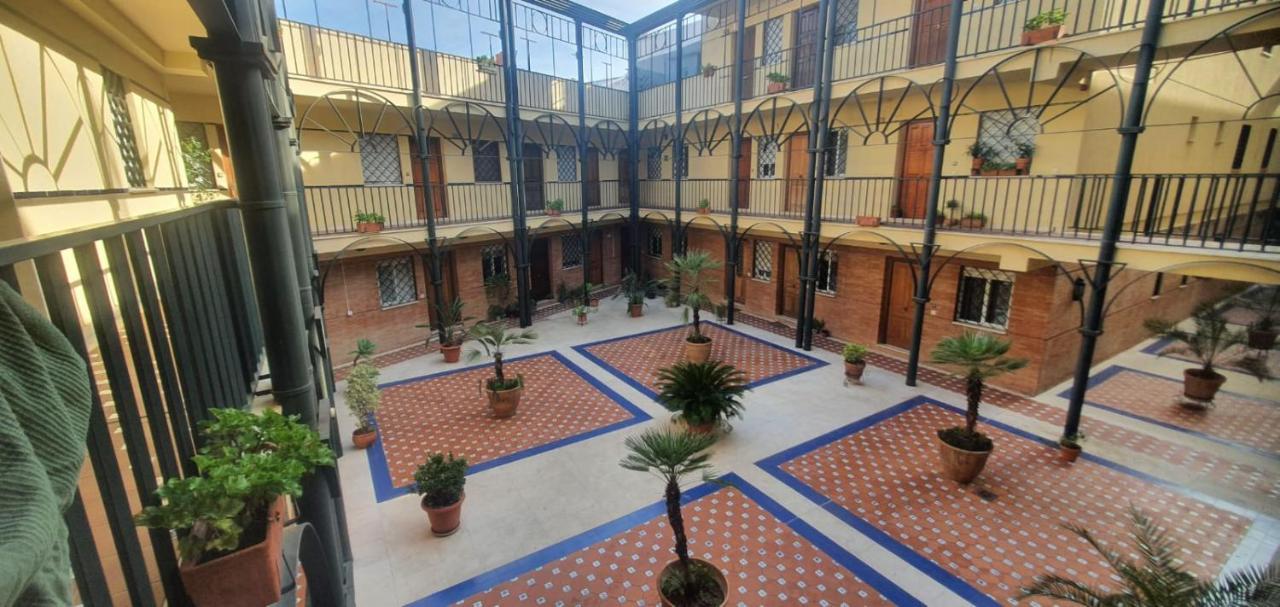 Estudio Sevilla Centro Extérieur photo