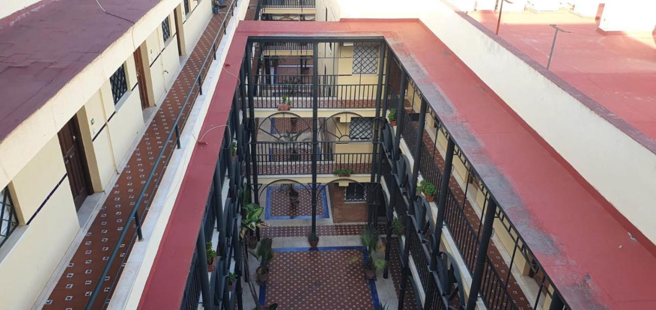 Estudio Sevilla Centro Extérieur photo