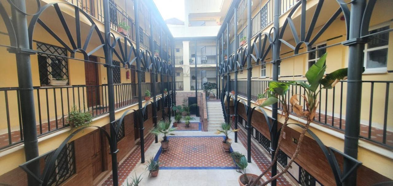 Estudio Sevilla Centro Extérieur photo
